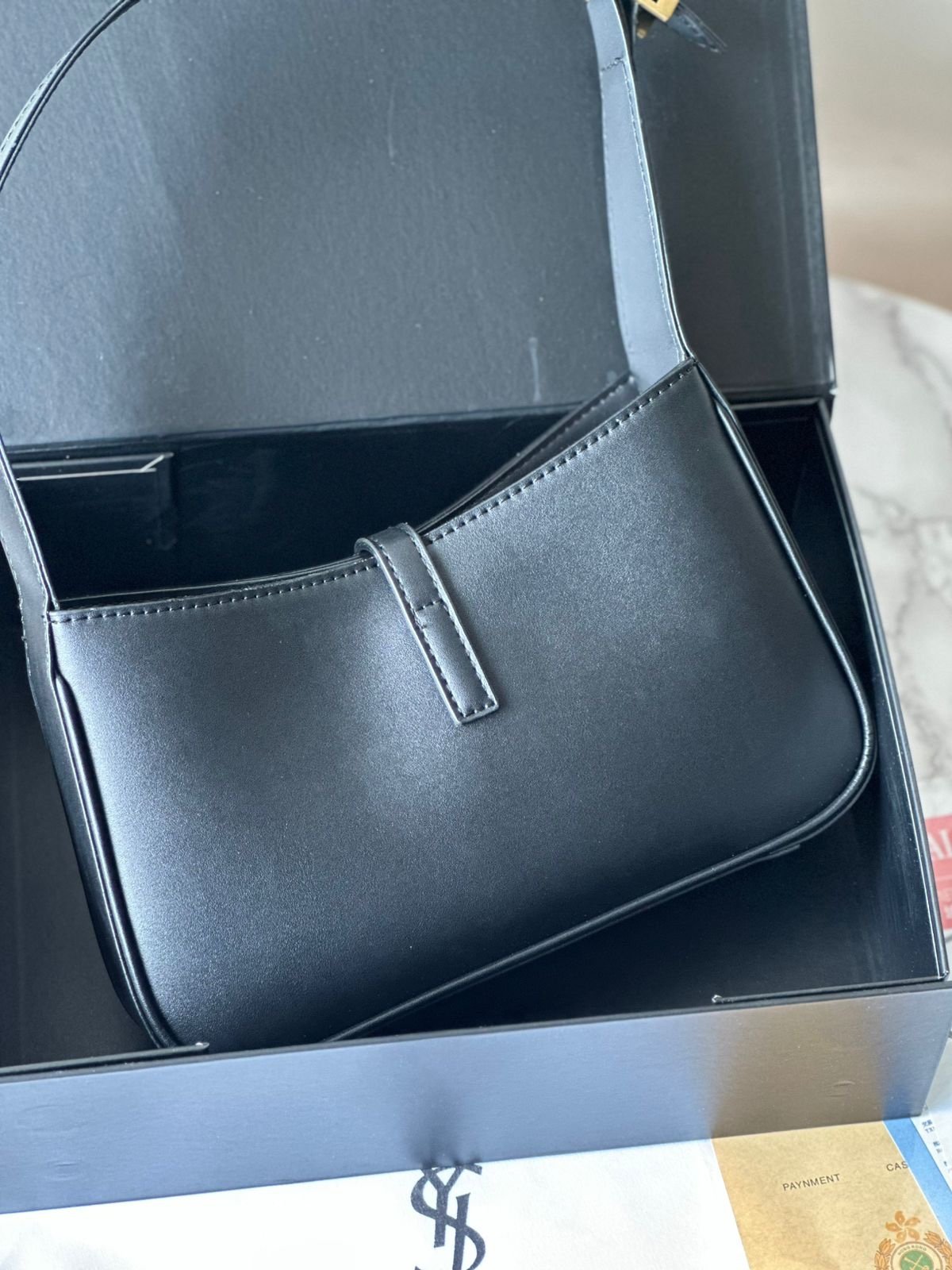 Ysl - hobo black - Image 3